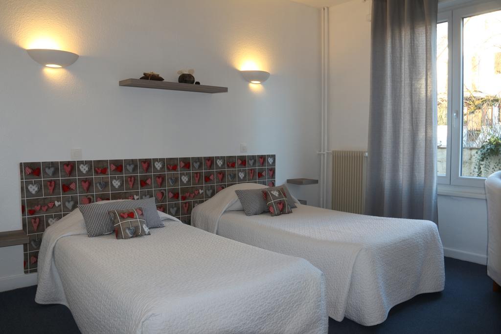 Hotel Le Domino Illkirch-Graffenstaden Room photo
